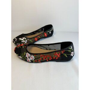 Torrid Flats Women's Size 8W Black Flowers Design Dressy Comfort Ballerina Shoes